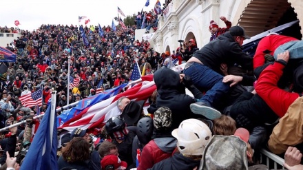 Outgoing US Capitol Police chief: Efforts to call in National Guard hindered