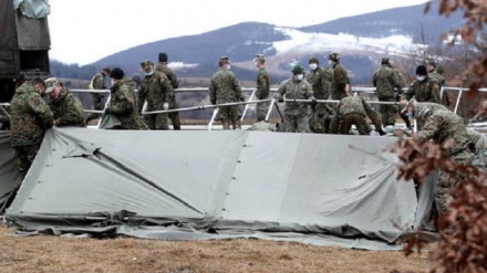 Migranti: Bosnia, al riparo i 900 di Lipa