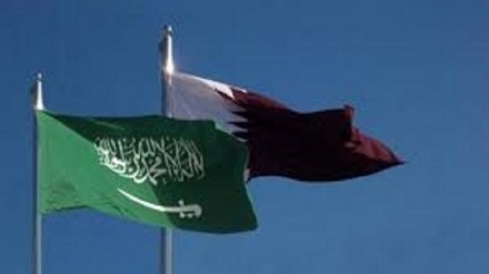 Arabia Saudita riapre frontiere e spazio aereo a Qatar