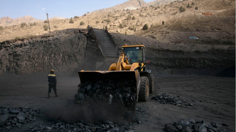 شرکت برق تاجیک نمی تواند قرض خود را به شرکت های استخراج زغال سنگ در تاجیکستان بپردازد