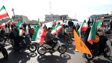 Iranians celebrate 42nd anniversary of Islamic Revolution (1)