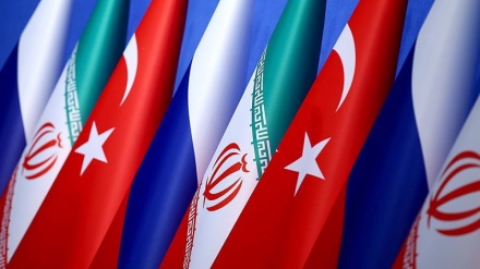 Iran, Russia, Turkey resume Syria peace talks in Sochi