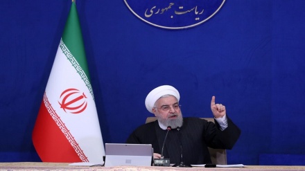 イラン大統領、「米新政権は経済テロを直ちに停止すべき」