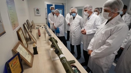 Irán inaugura fábrica de construcción de misiles lanzados+Video 