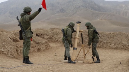آموزش 7 هزار نظامی تاجیک در پایگاه 201 روسیه