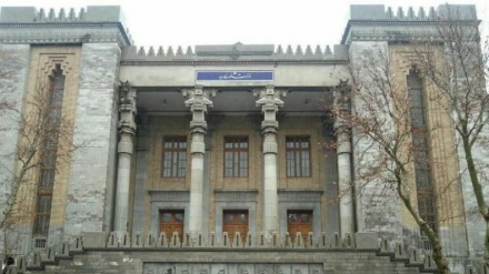Irani përditëson listën e zezë të zyrtarëve amerikanë që mbështesin grupin terrorist MEK