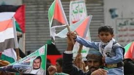Ambasciatore iraniano in Yemen: l'arroganza globale teme una ripetizione della Rivoluzione islamica in Yemen
