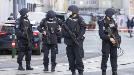 Austria: arresti a Vienna durante manifestazione contro misure restrittive
