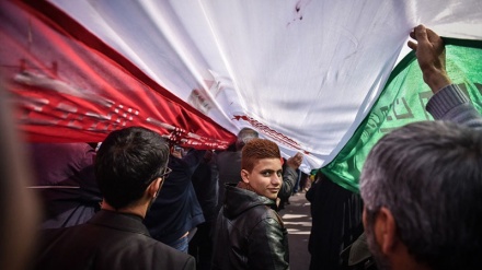 (FOTO DEL GIORNO) Iran, 10 febbraio, la festa della Rivoluzione islamica