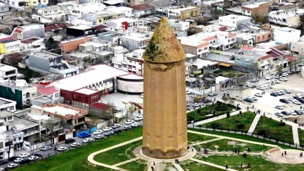 Iran: la Torre di Gonbad-e Kavus (Qabus) + FOTO