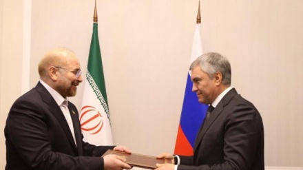 Pejabat Iran Ungkap Isi Pesan Rahbar kepada Presiden Rusia