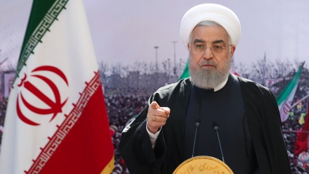 Ruhani: Beýik Eýran halkynyň berk durmagy we döwletiň strategiýasy Trumpyň ýeňilmegine sebäp boldy