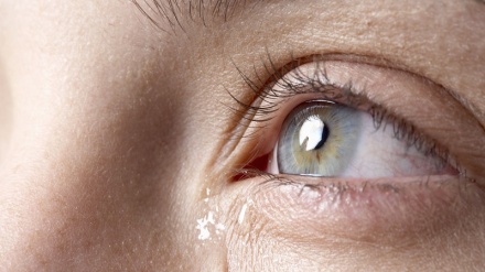 ژړا ډیرې مهمې ګټې لري 