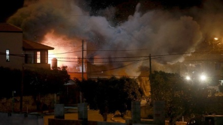 Zionist forces blow up a Palestinian house