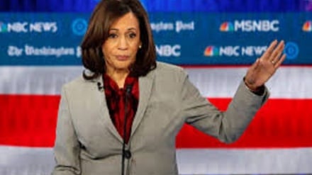 קמלה האריס עודדה אפרו-אמריקנים להתחסן