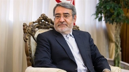 伊朗内政部长前往塔吉克斯坦