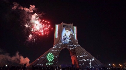 Neighbors congratulate Iran on anniversary of Islamic Revolution