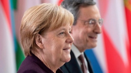 Migranti, Draghi con Merkel: 'Aiuto reciproco'