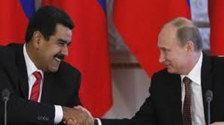 Vaccini russi in Venezuela, Maduro ringrazia Putin 
