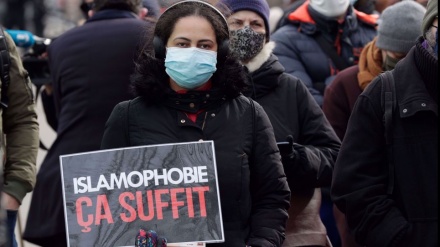 Frankreich: Demonstranten fordern Widerrufung antimuslimischen Gesetzes
