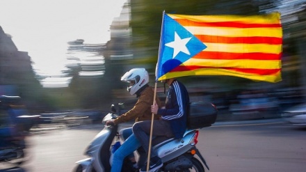 Spagna, i leader catalani condannati rimangono in semilibertà