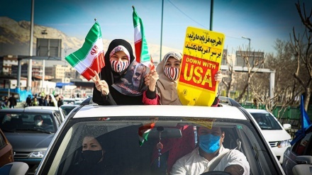 Perayaan HUT ke-42 Kemenangan Revolusi Islam Iran (5)