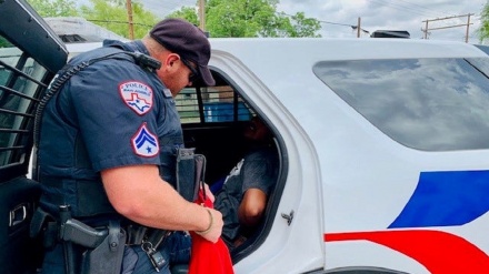 Usa: nuovo video shock su afroamericano ucciso da polizia