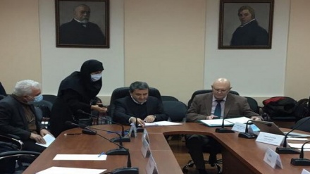 ایران و روسیه یادداشت ‌تفاهم همکاری در حوزه تحقیقات کووید-19 امضا کردند