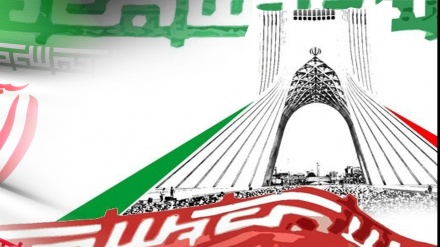 Përkujtimi i 22-të Bahmanit, përvjetori i fitores së Revolucionit Islamik, një simbol i unitetit dhe fuqisë së butë të kombit iranian kundër armiqve.