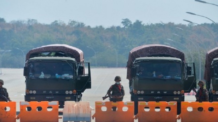 Ue, ferma condanna Birmania. Rilasciare subito detenuti