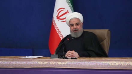 Rouhani: Vaksinasi di Iran Dimulai Pekan Depan