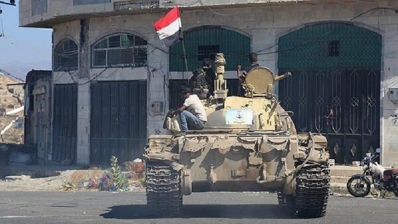 حمله نیروهای شورای انتقالی جنوب یمن به چند وزارتخانه در عدن