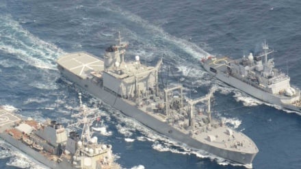 日本，美国和法国之间进行联合演习