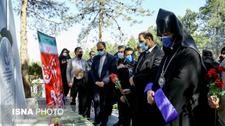 Ceremonia për nderimin e martirëve armenas në Esfahan