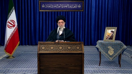 Líder: Irán ha aumentado su poder defensivo tras la Revolución Islámica(Video+Fotos)