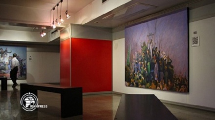 (VIDEO) Tehran, fiera di pittura sulla Rivoluzione islamica