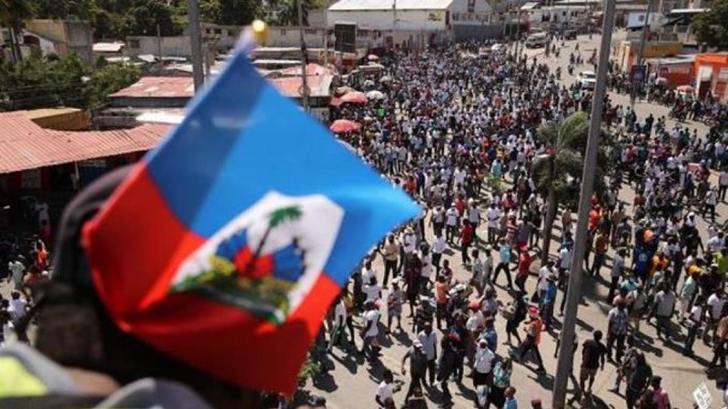 Protestas contra el presidente de Haití dejan un muerto y un herido+Fotos