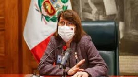 Scandalo vaccini in Perù: si dimette la ministra della Salute
