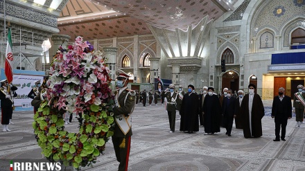 (FOTO) Iran, Magistratura giura fedeltà alla Rivoluzione islamica - 1