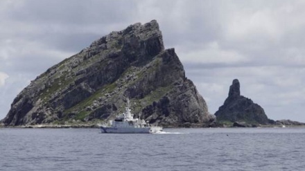 尖閣諸島沖合に武器を搭載した中国船が侵入