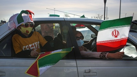 (FOTO) Festeggiamenti 'diversi' per la Rivoluzione islamica dell'Iran - 2