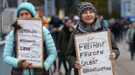 Protesta kundër kufizimeve në Berlin dhe Vjenë