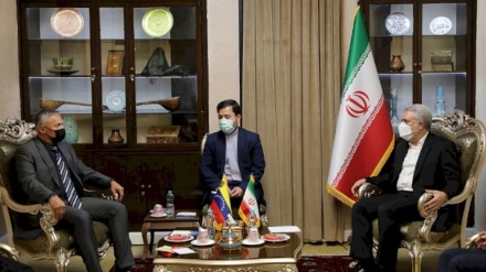 Venezuela Sebut Iran Menarik bagi Wisatawan