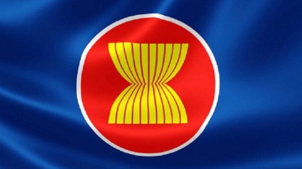 东盟成员国外交部长与缅甸军方举行会议