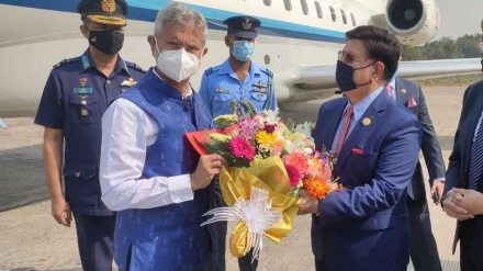 भारत के विदेश मंत्री एस जयशंकर बांग्लादेश पहुंचे