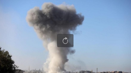 (VIDEO) Siria, raid russo contro postazioni terroristi 