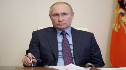 Даромади Путин дар соли 2020 чиқадар буд?
