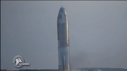 SpaceX ракетаси қунганидан кейин портлаб кетди (видео)