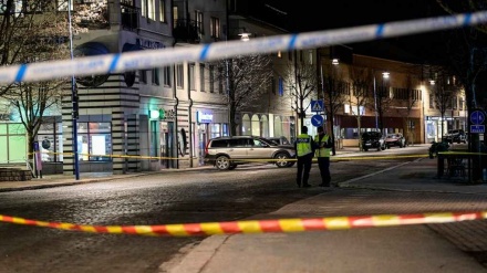 İsveç'te bıçaklı saldırıda 8 kişi yaralandı