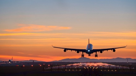 伊朗延长禁止往返英国航班期限